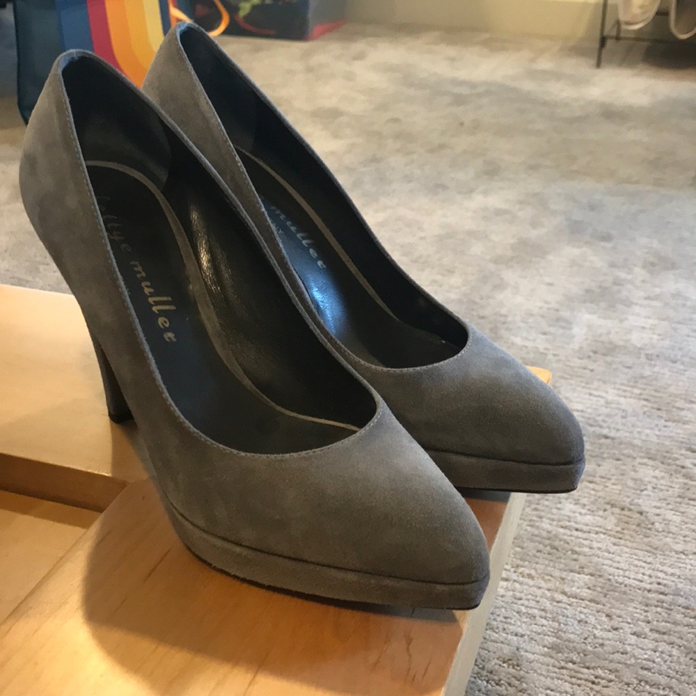 Bettye Muller Grey Suede Platform Pump